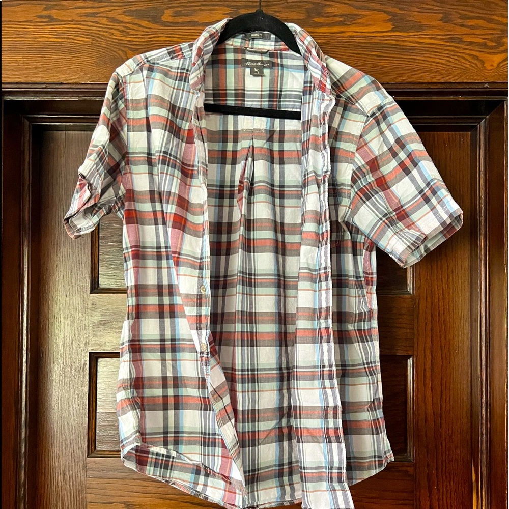 Mens short sleeve Eddie Bauer shirt